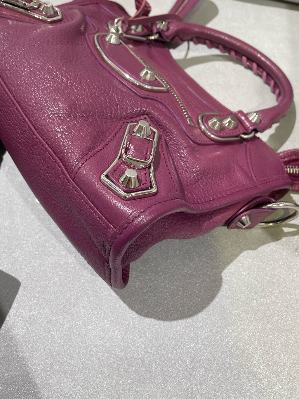 Balenciaga Purple 390160-AQ41N-5060