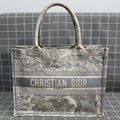 Dior Gray M1296ZRGO_M932