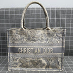 Dior Gray M1296ZRGO_M932