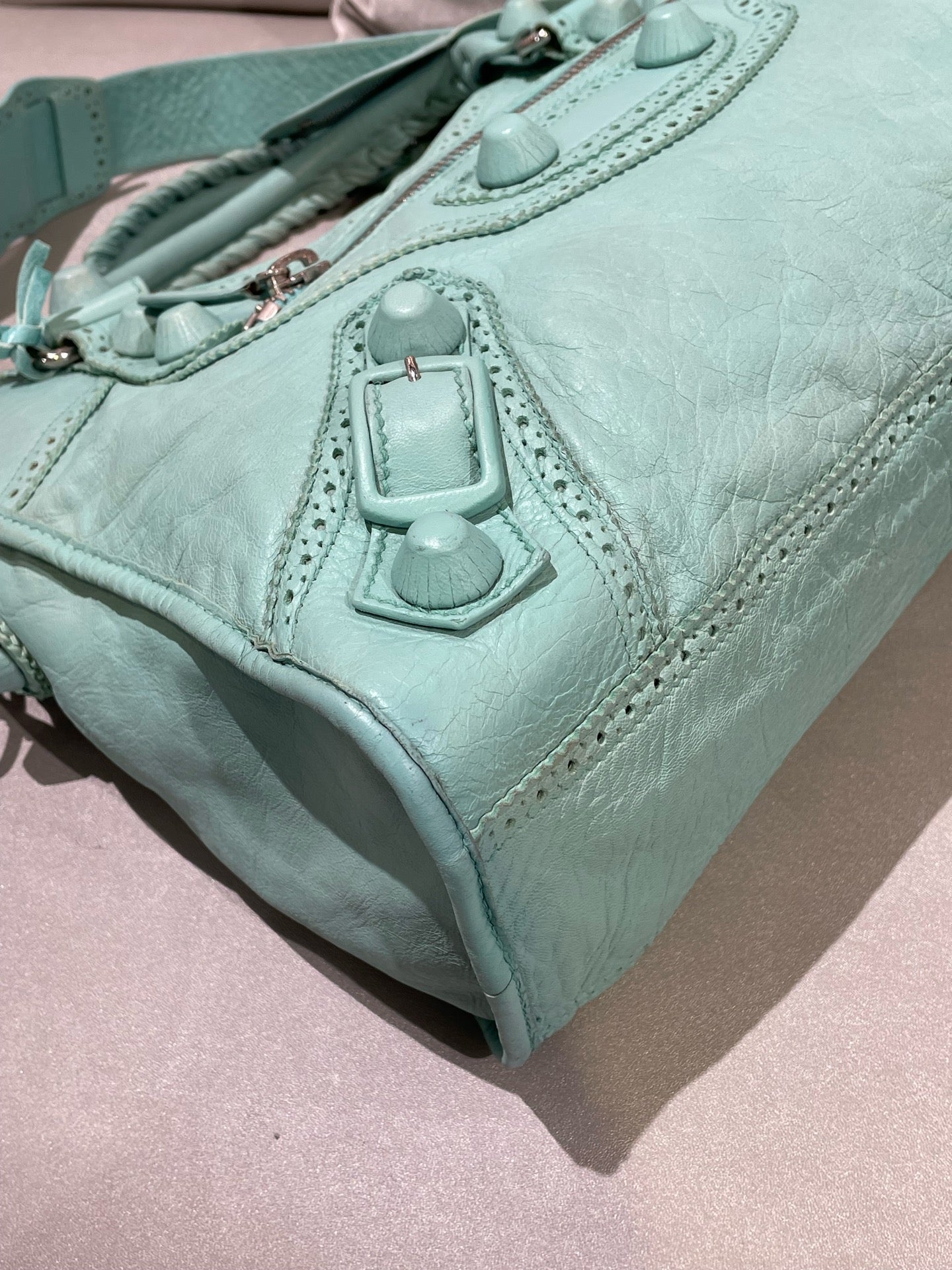 Balenciaga GIANT CITY Green Shoulder Bag 281770-D94JN-4630