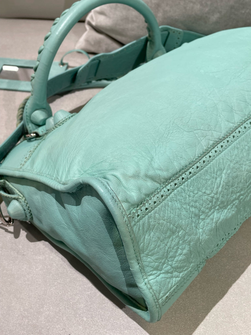 Balenciaga GIANT CITY Green Shoulder Bag 281770-D94JN-4630