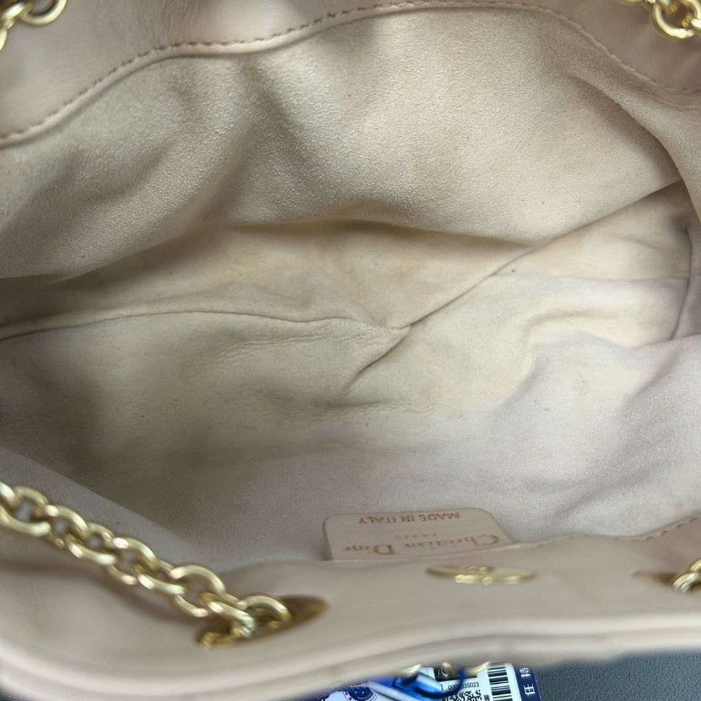 Dior Beige