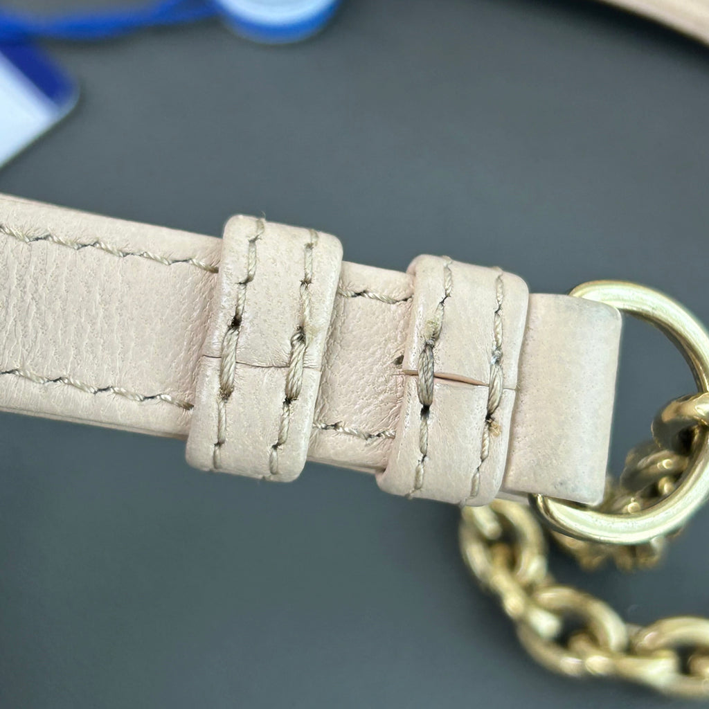 Dior Beige