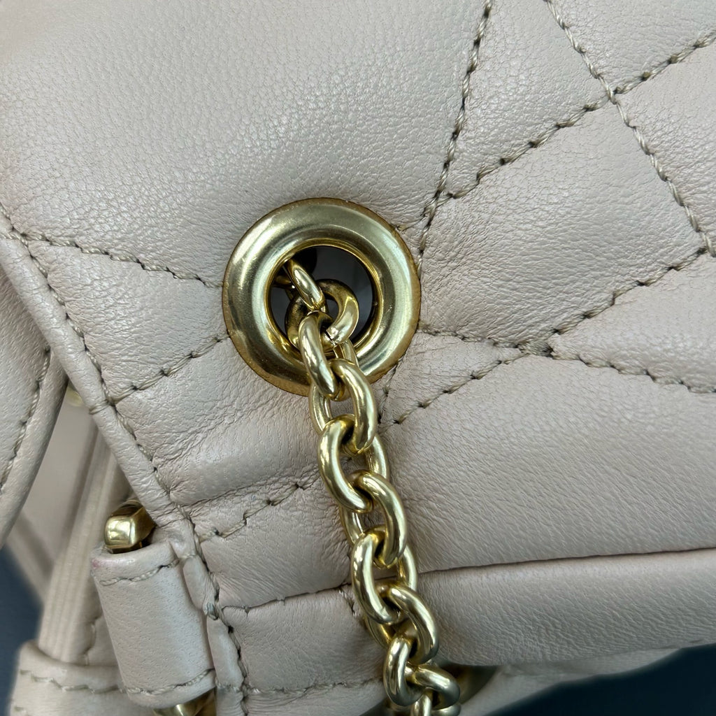 Dior Beige