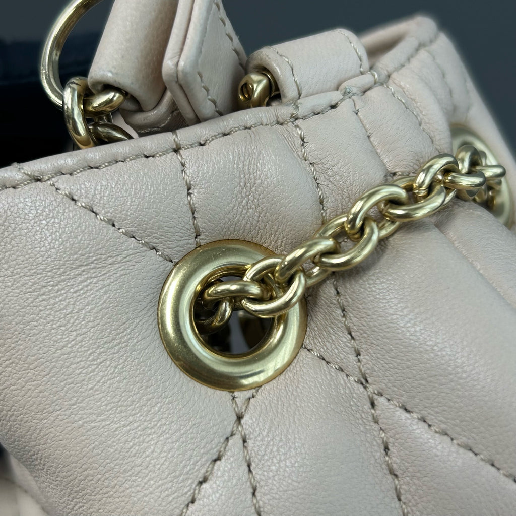 Dior Beige