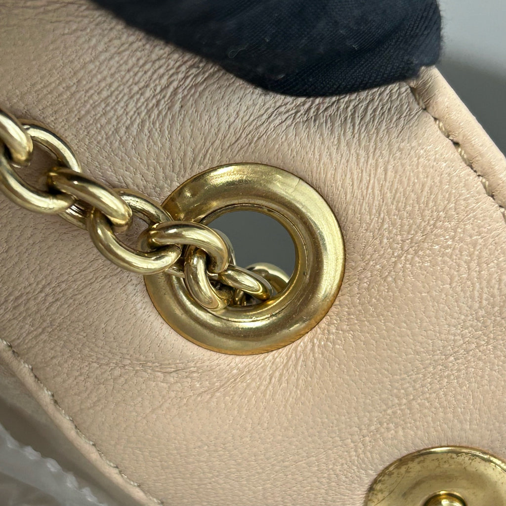 Dior Beige