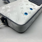 Louis Vuitton Messenger Bag