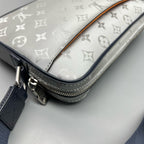 Louis Vuitton Messenger Bag