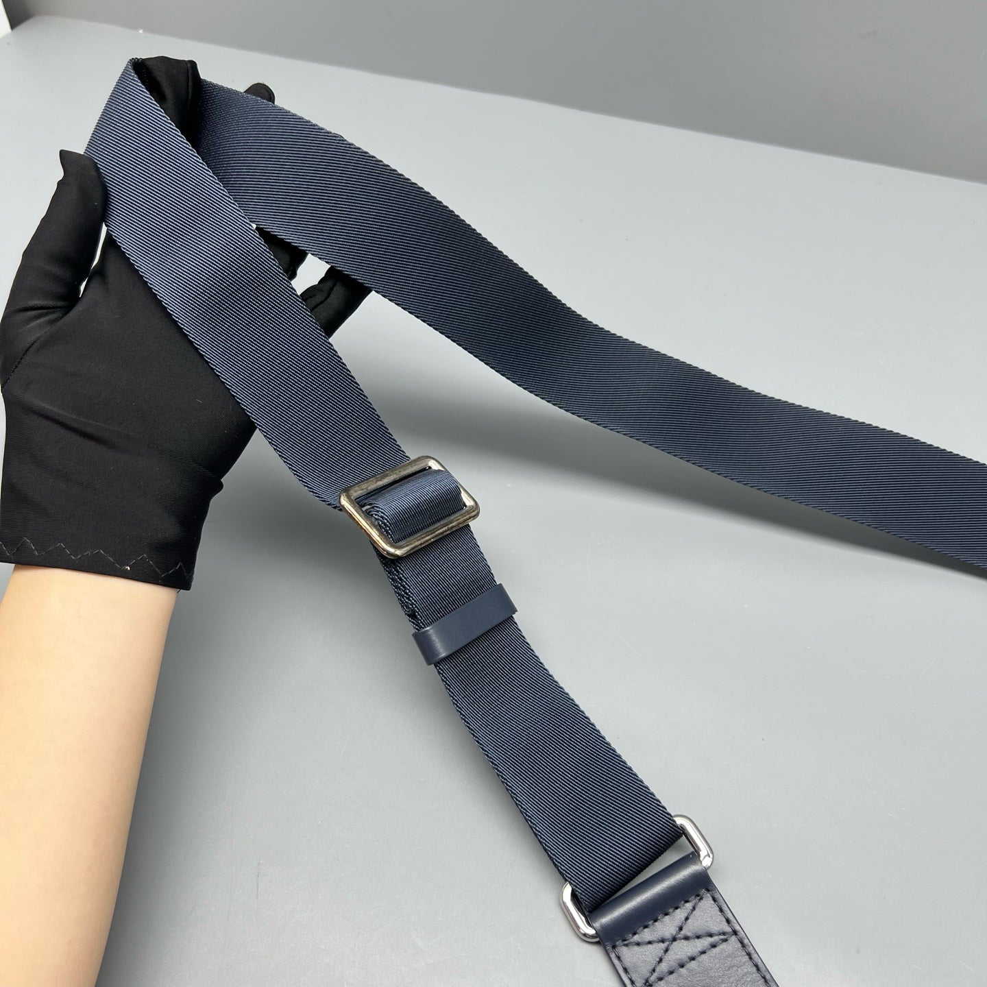 Louis Vuitton Messenger Bag