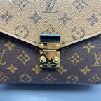 Louis Vuitton Messenger Bag