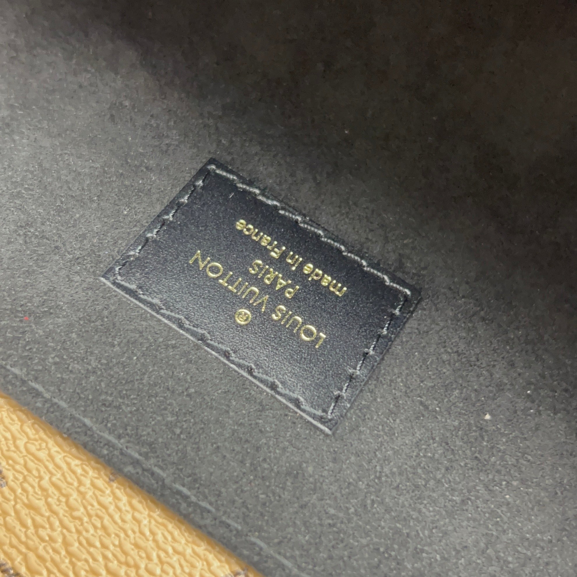 Louis Vuitton Messenger Bag