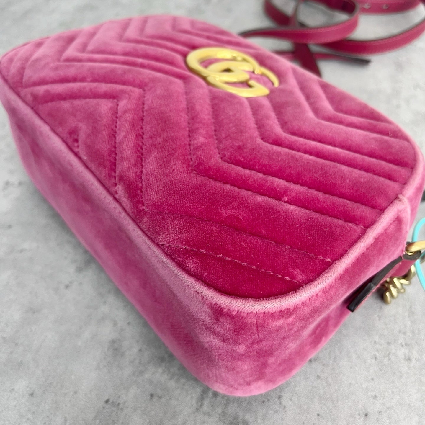 Gucci Velvet 447632-9QIBT-5671