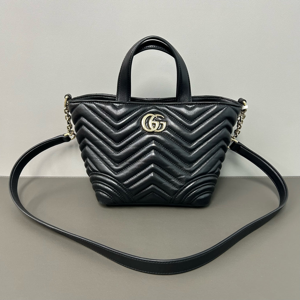 Gucci Gucci Betty Mini Tote Bag Leather Gold Tote 847386AAFA11000
