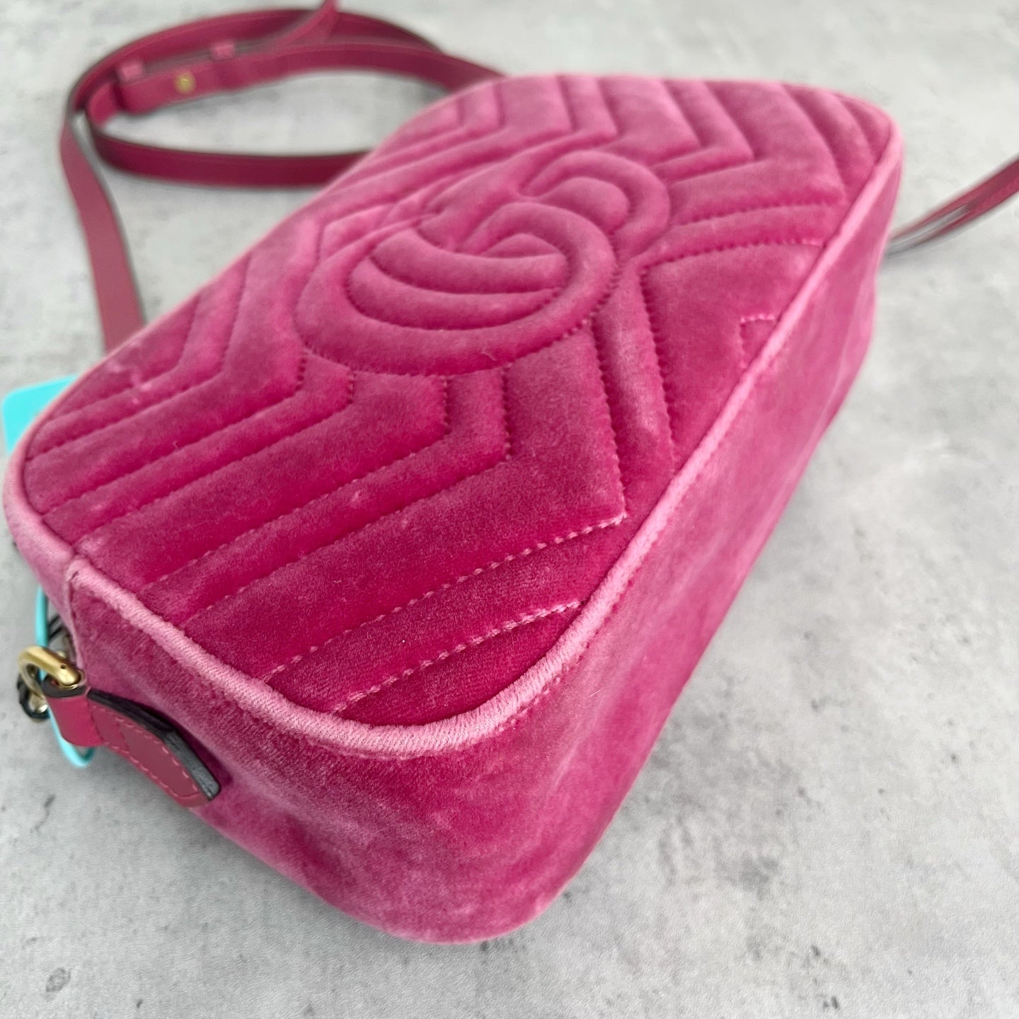 Gucci Velvet 447632-9QIBT-5671