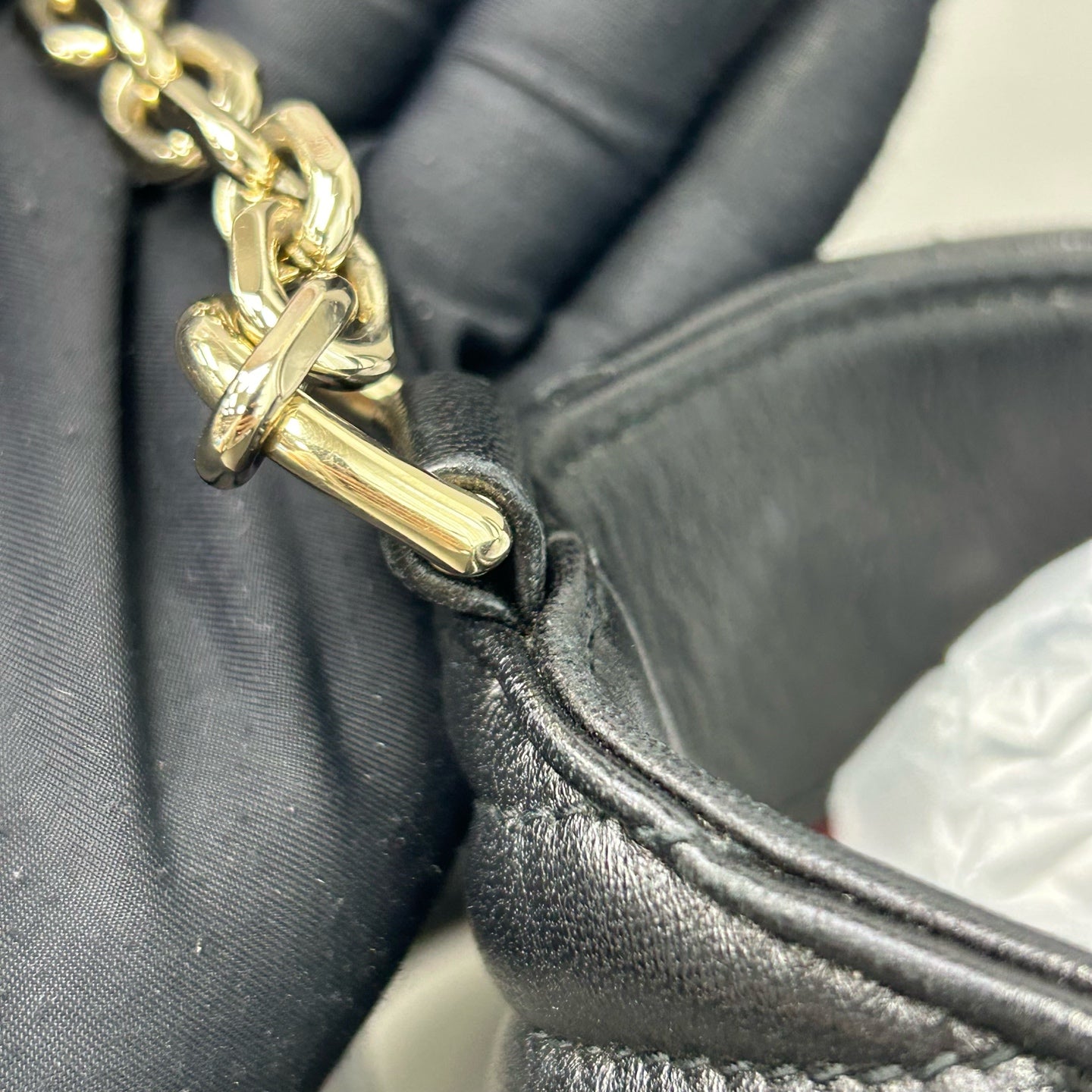 Gucci Gucci Betty Mini Tote Bag Leather Gold Tote 847386AAFA11000