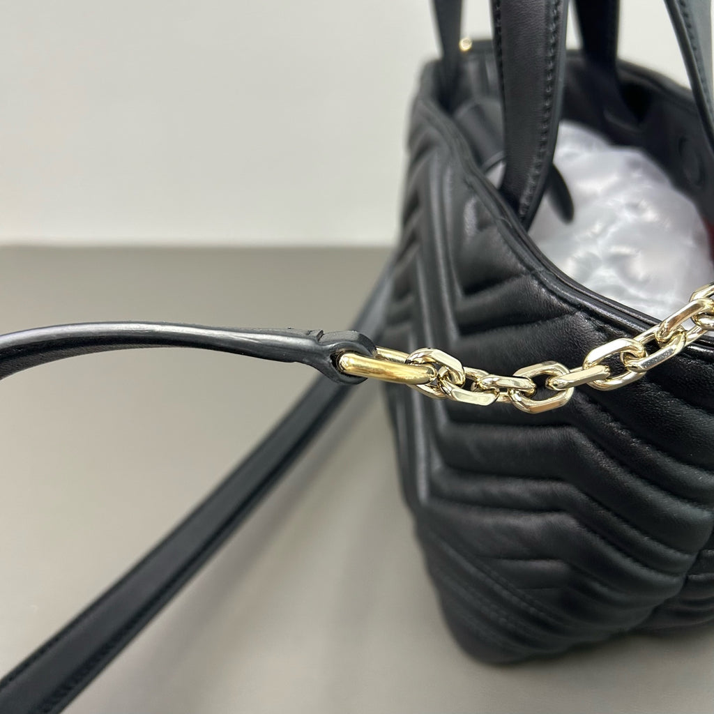 Gucci Gucci Betty Mini Tote Bag Leather Gold Tote 847386AAFA11000