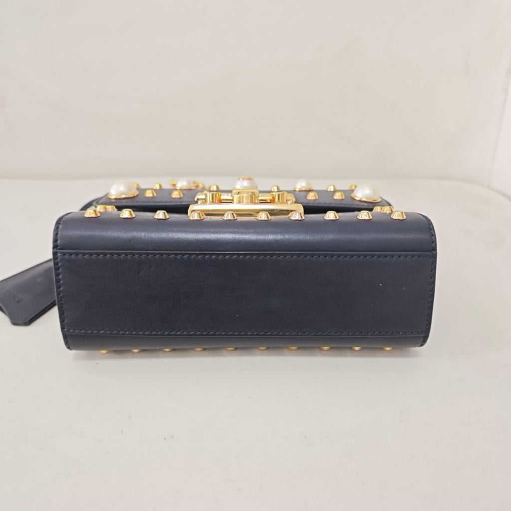 Gucci Black