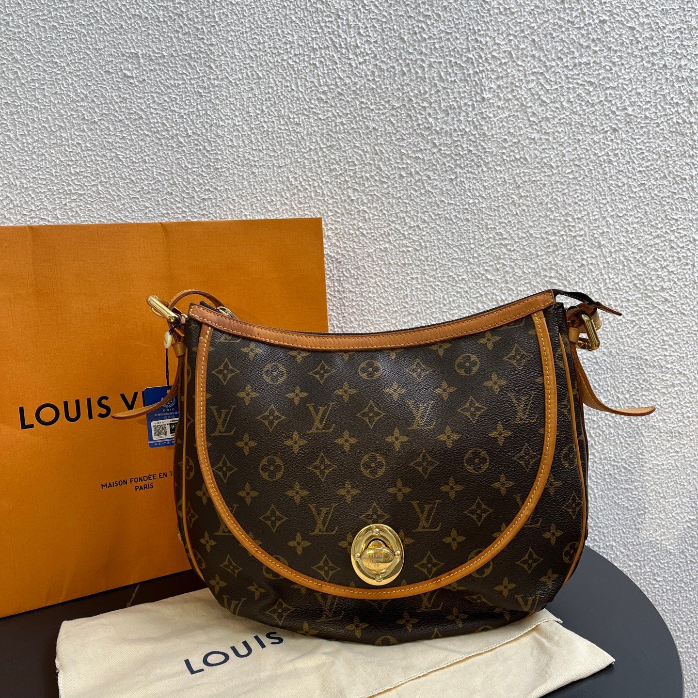 Louis Vuitton Crossbody