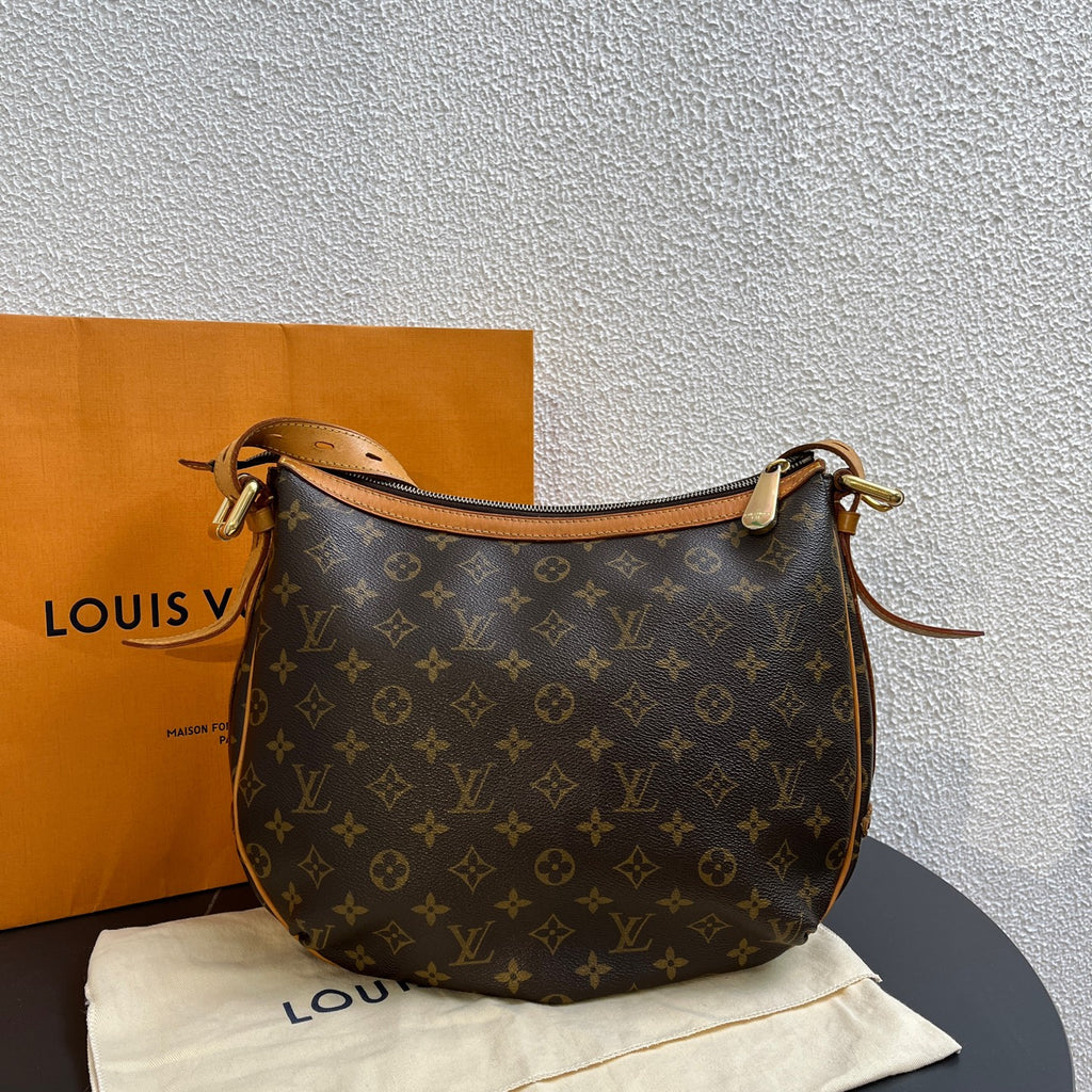 Louis Vuitton Crossbody