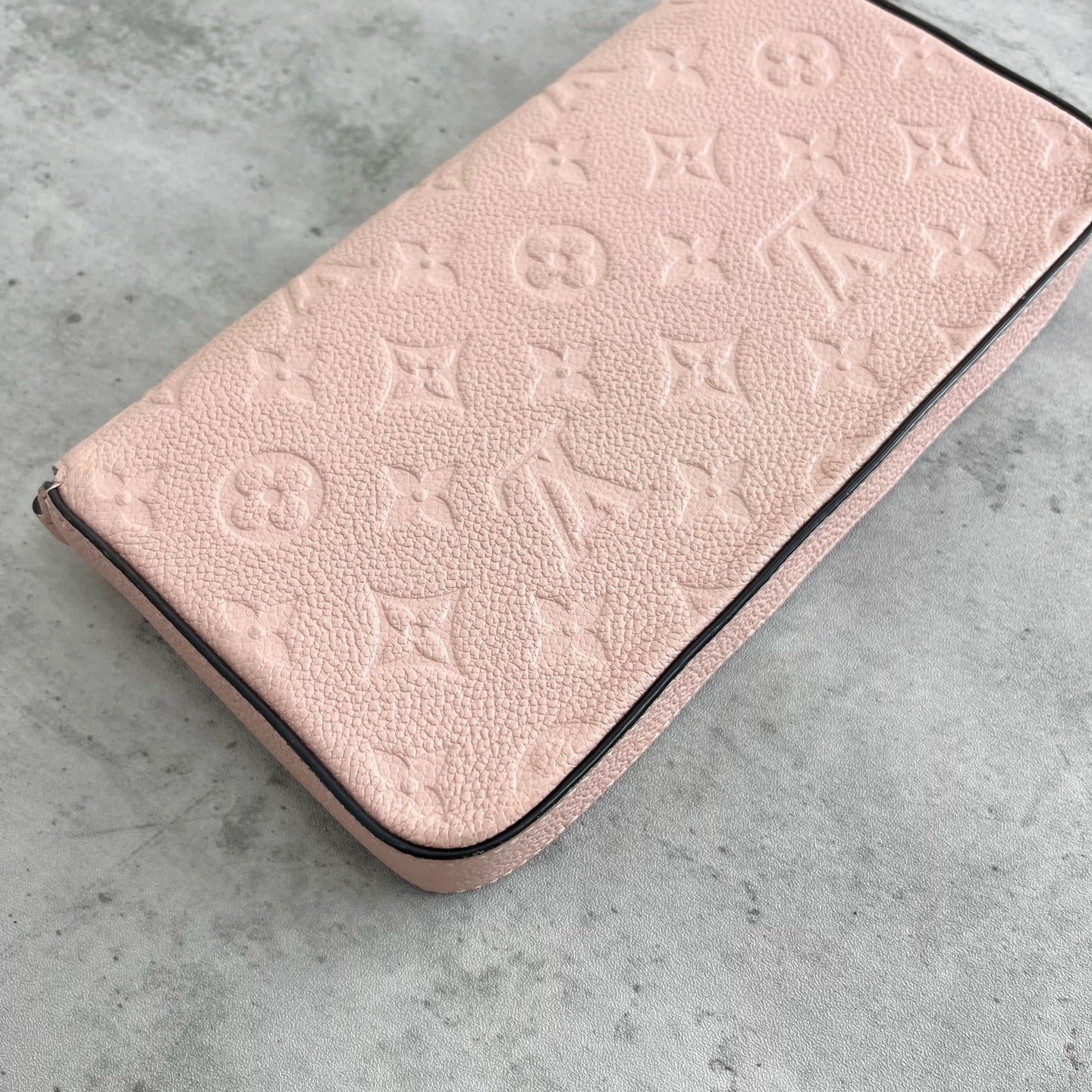 Louis Vuitton Félicie Chain-Strap Pochette M82608