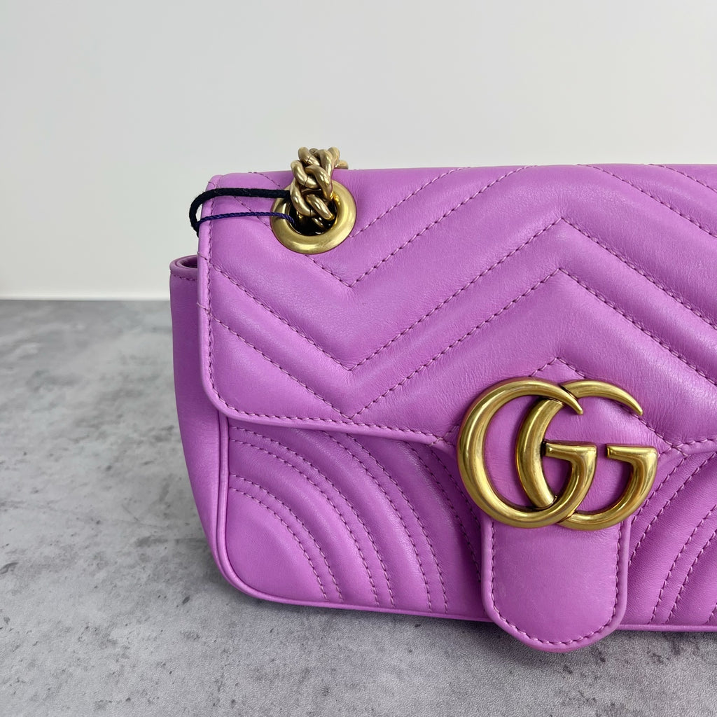 Gucci 443497-DRW3T-5554