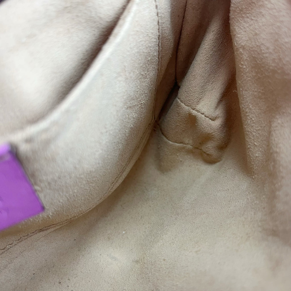Gucci 443497-DRW3T-5554