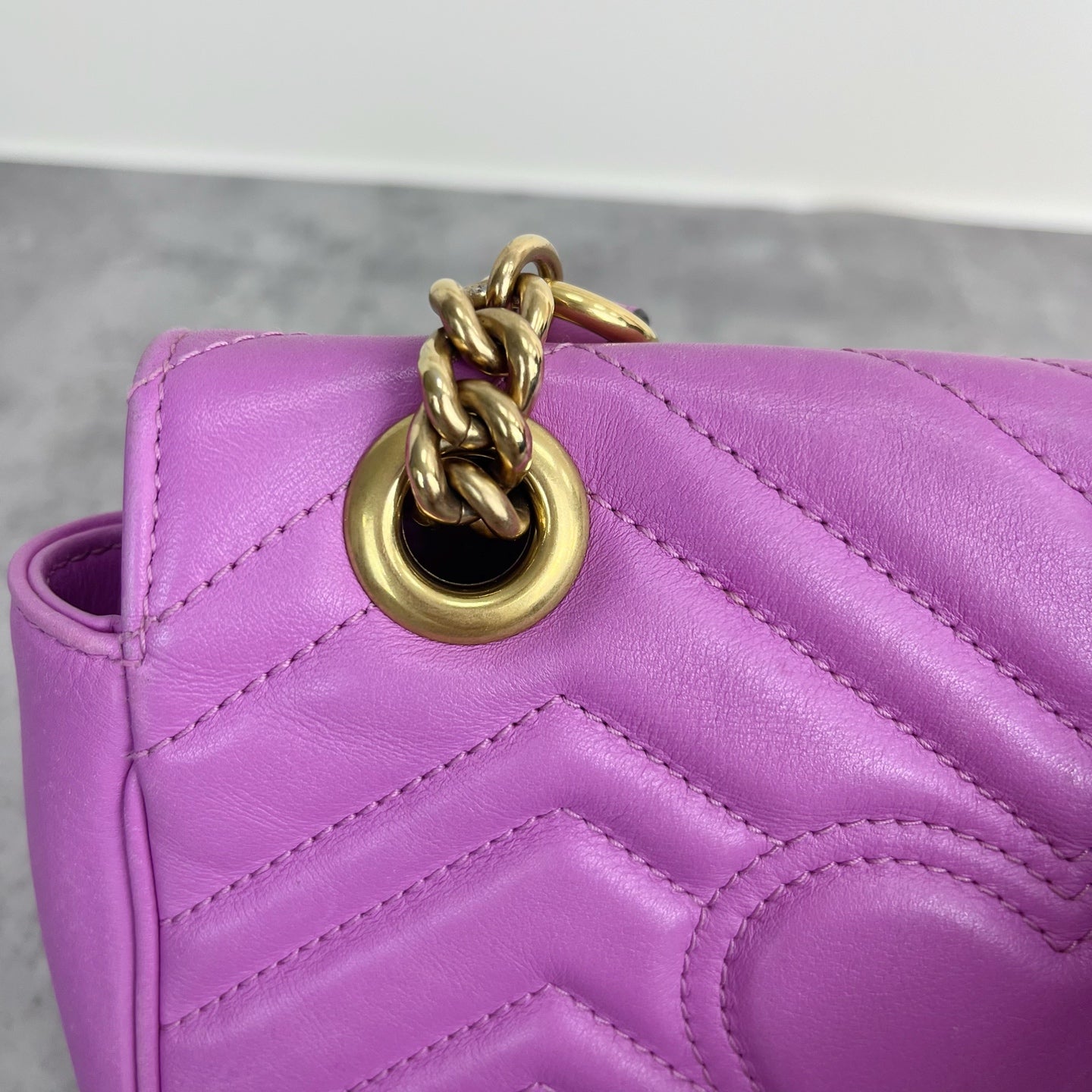 Gucci 443497-DRW3T-5554