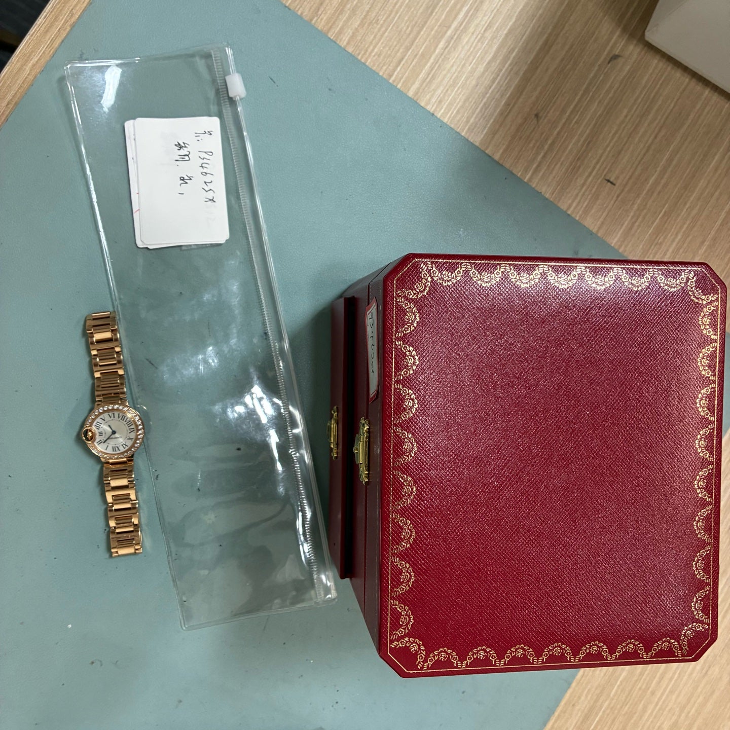 Cartier Blue balloon 28.5 millimeters WE9002Z3