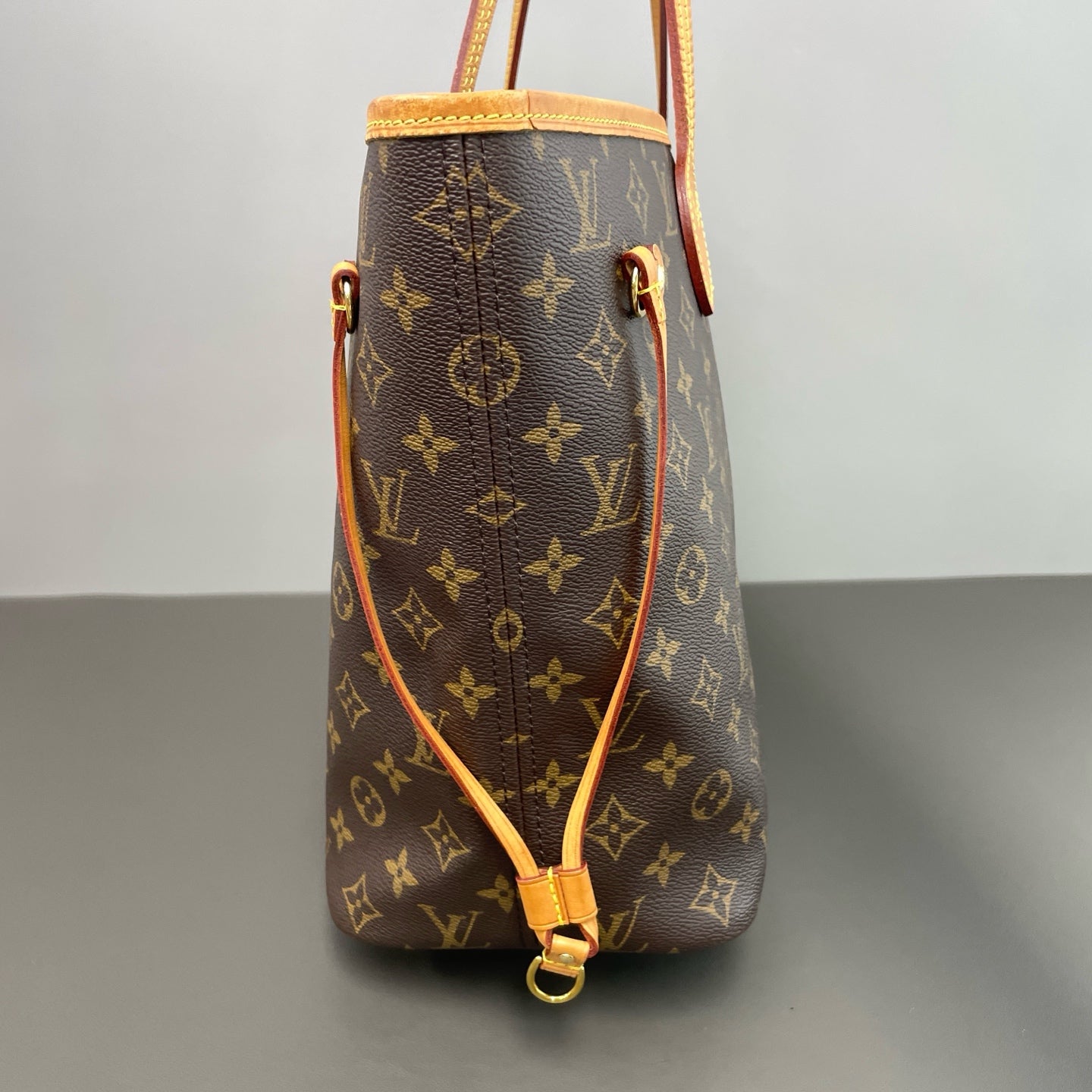 Louis Vuitton Tote