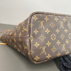Louis Vuitton Tote