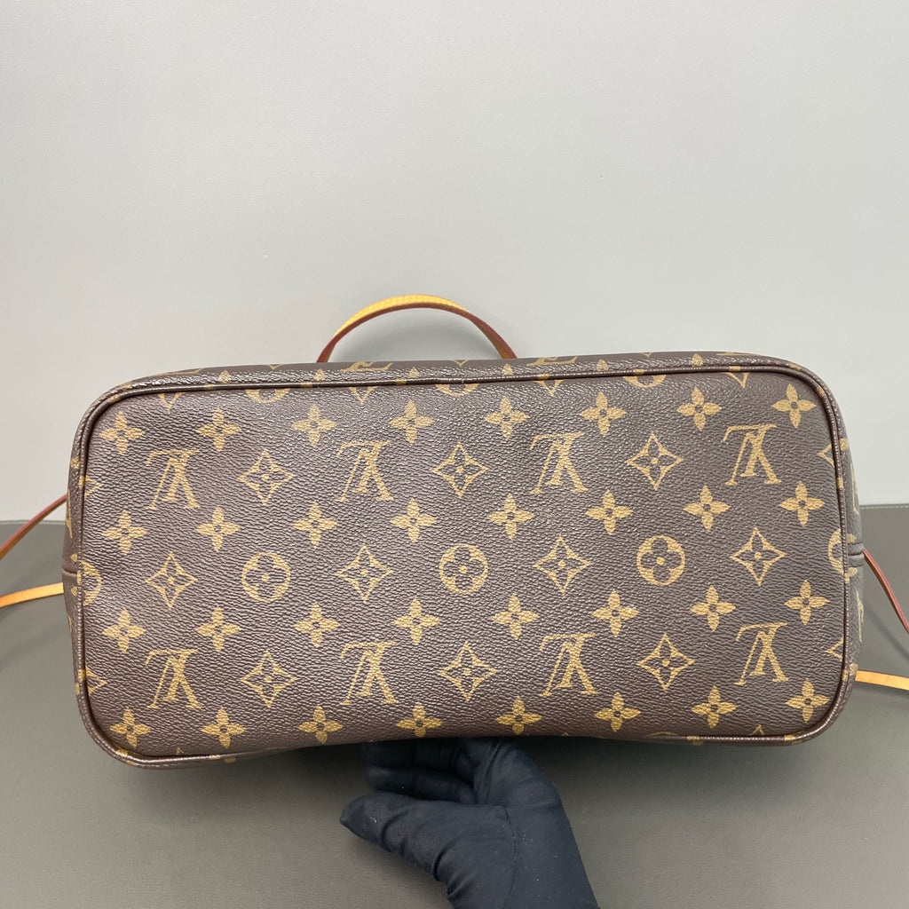 Louis Vuitton Tote