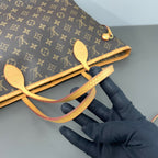 Louis Vuitton Tote