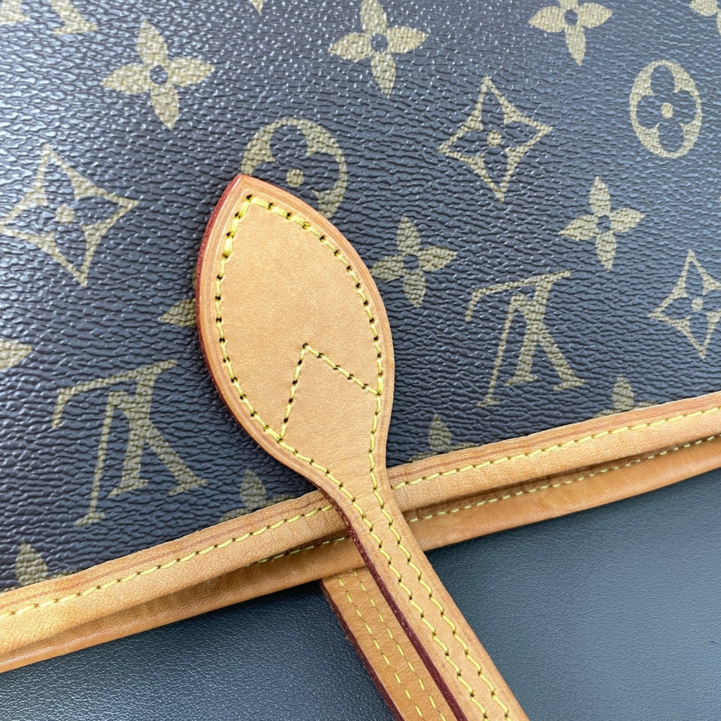 Louis Vuitton Tote