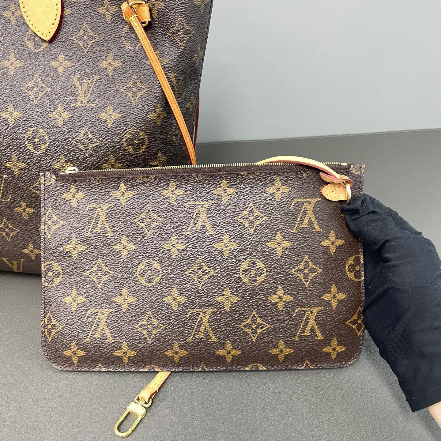 Louis Vuitton Tote