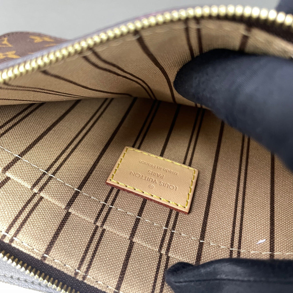 Louis Vuitton Tote