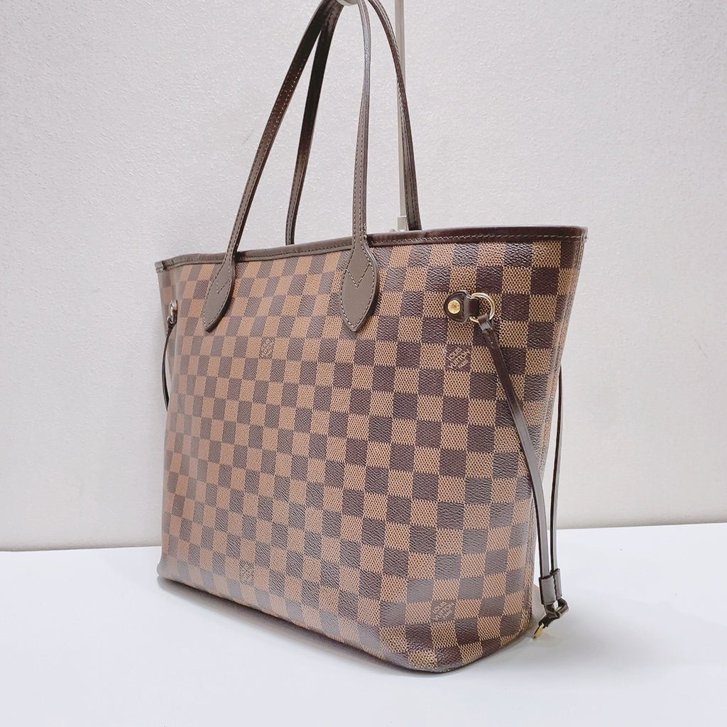 Louis Vuitton Shoulder Bag