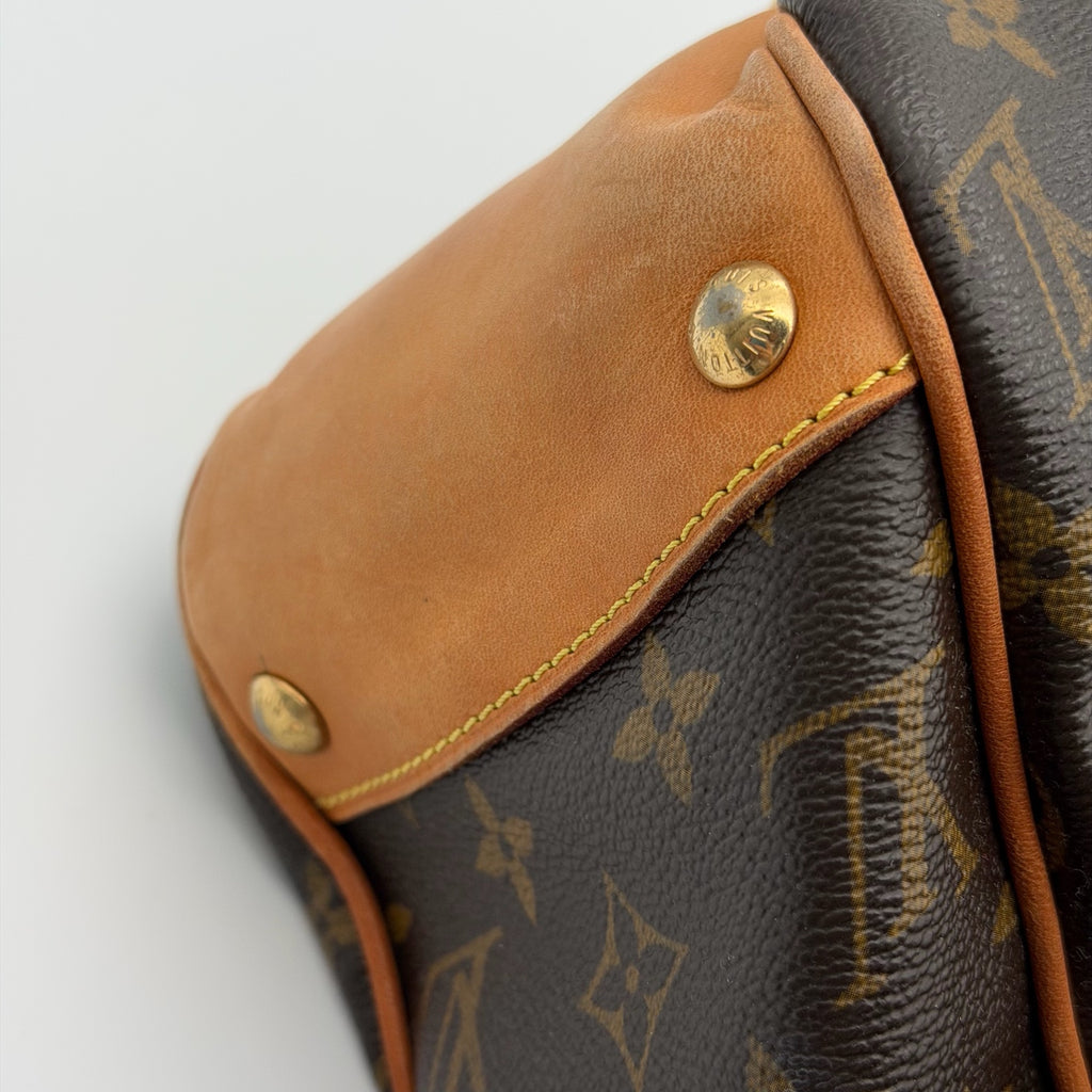 Louis Vuitton Shoulder Bag