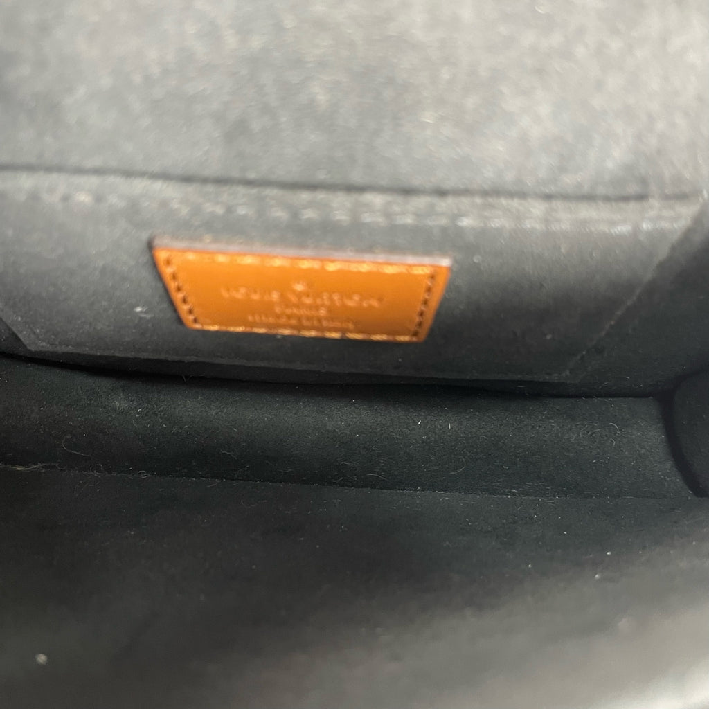 Louis Vuitton Shoulder Bag