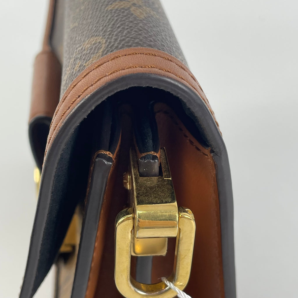 Louis Vuitton Shoulder Bag