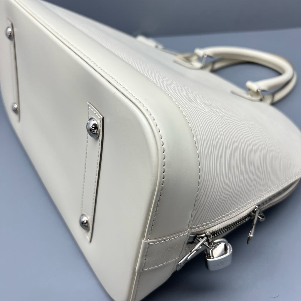 Louis Vuitton White