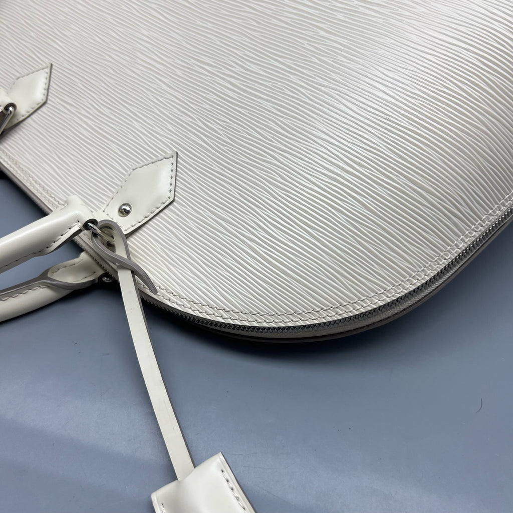 Louis Vuitton White