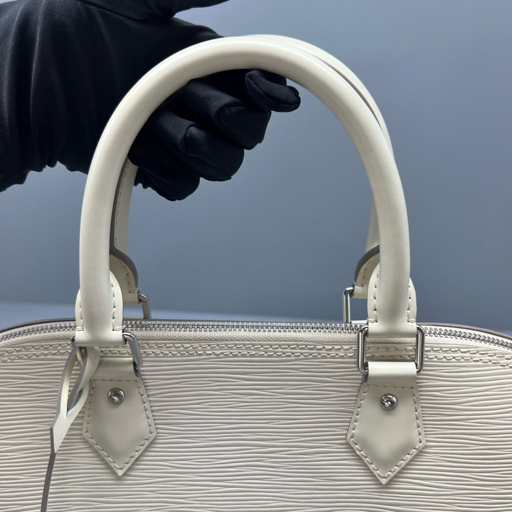 Louis Vuitton White