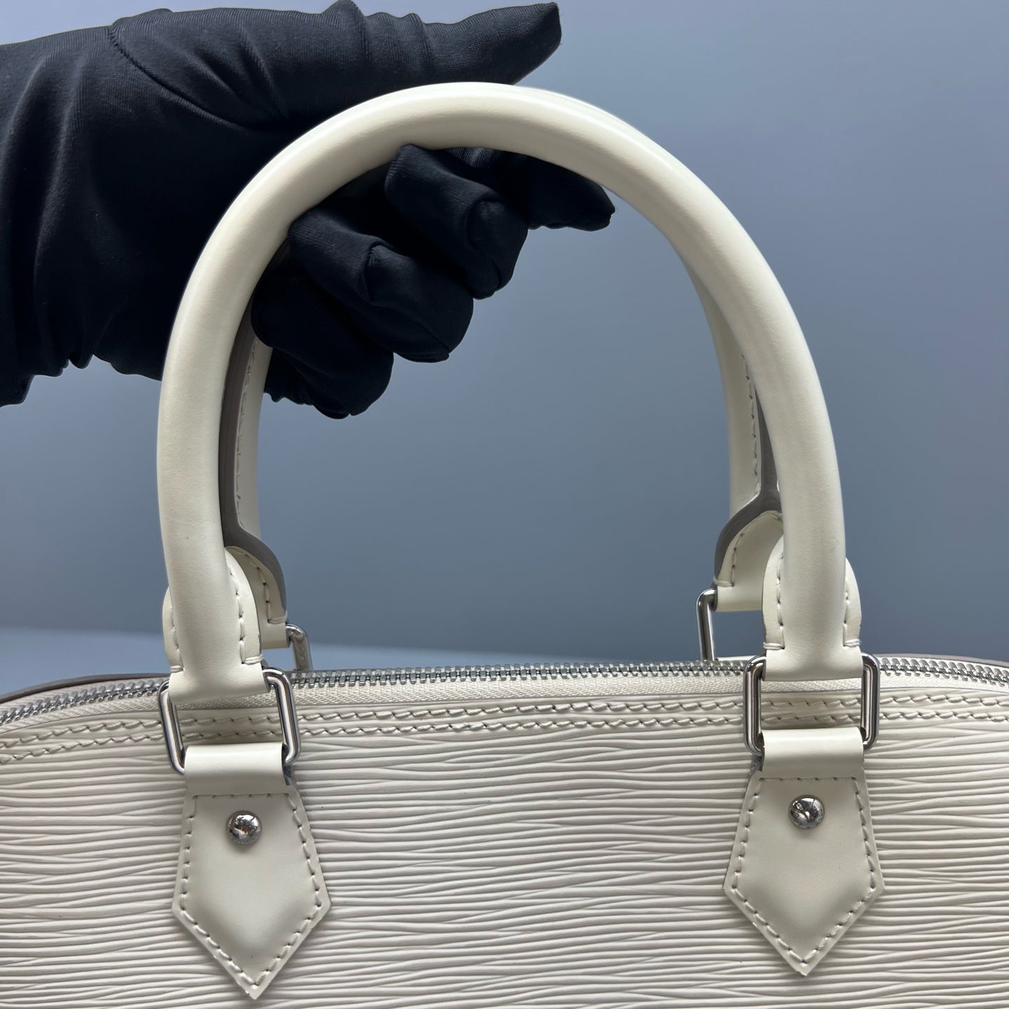 Louis Vuitton White