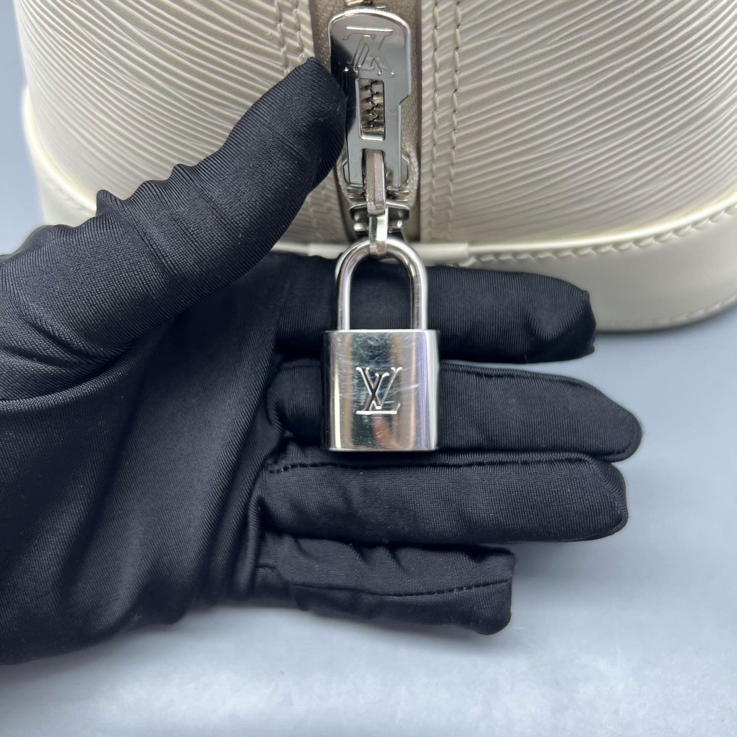 Louis Vuitton White