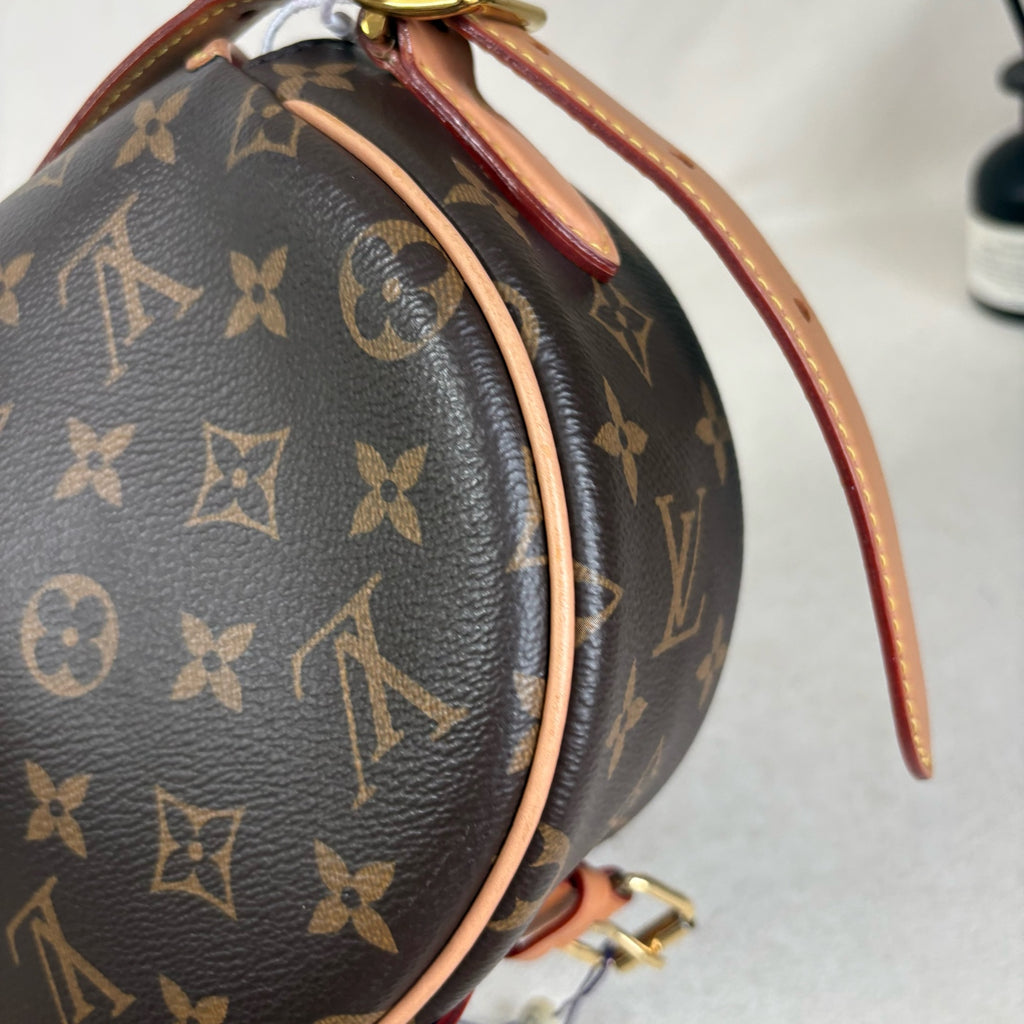 Louis Vuitton Saddle Bag