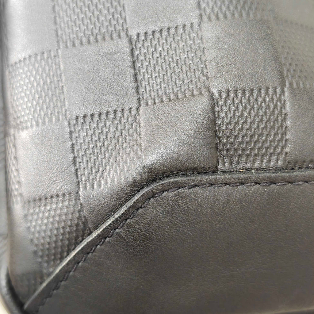 Louis Vuitton Sling Bag