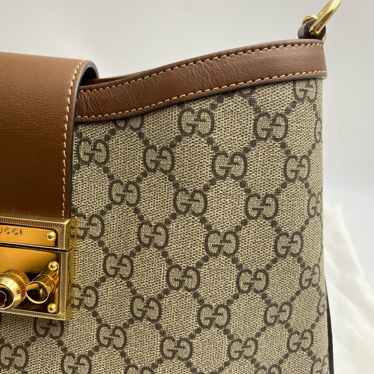 Gucci Canvas Beige Shoulder Bag
