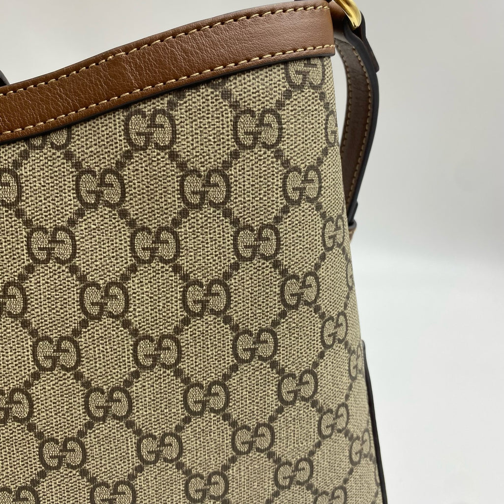 Gucci Canvas Beige Shoulder Bag
