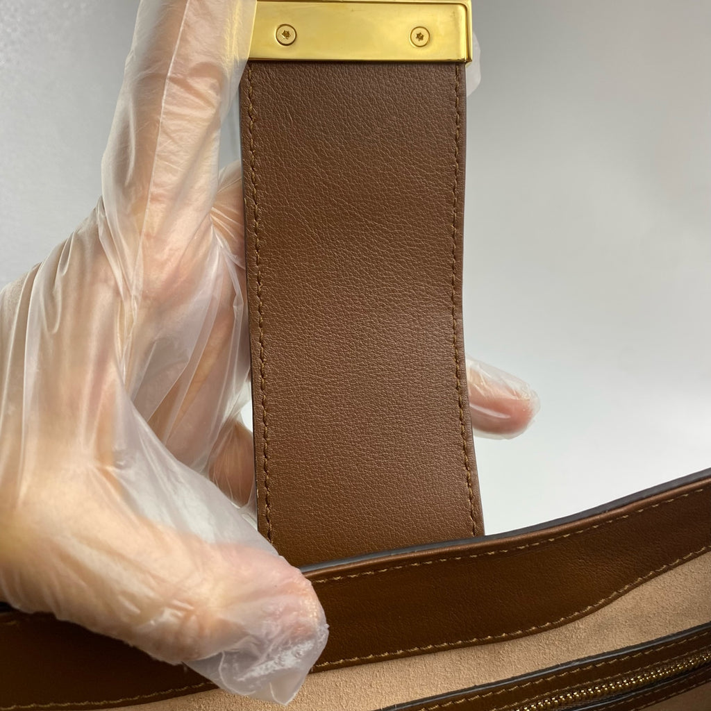 Gucci Canvas Beige Shoulder Bag
