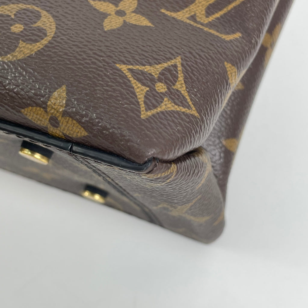 Louis Vuitton Black Messenger Bag